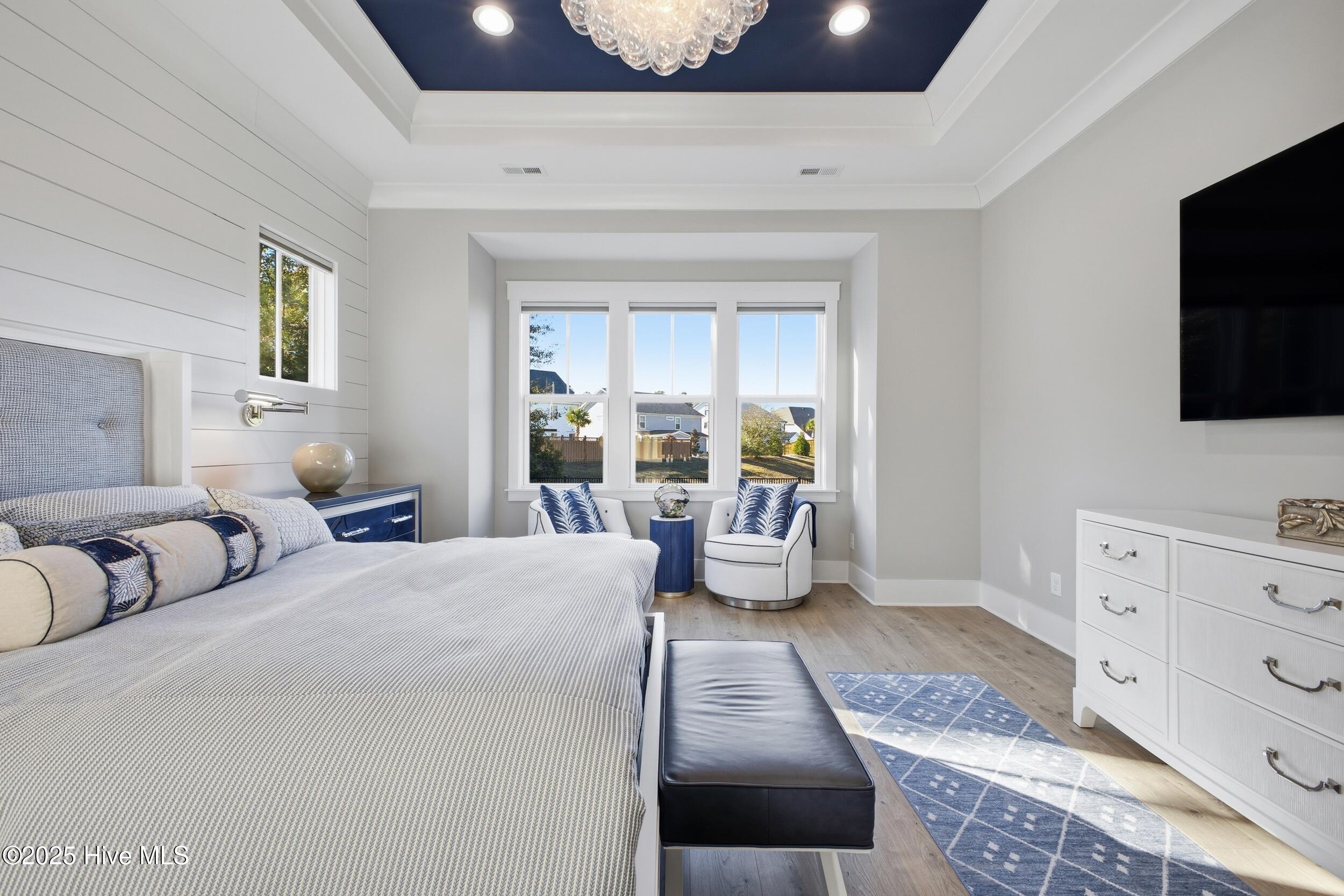 100540842 | Photo 34