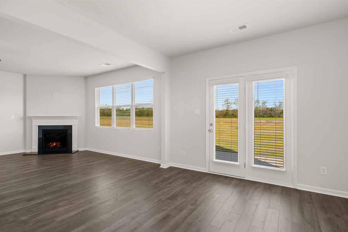 Halton livingroom