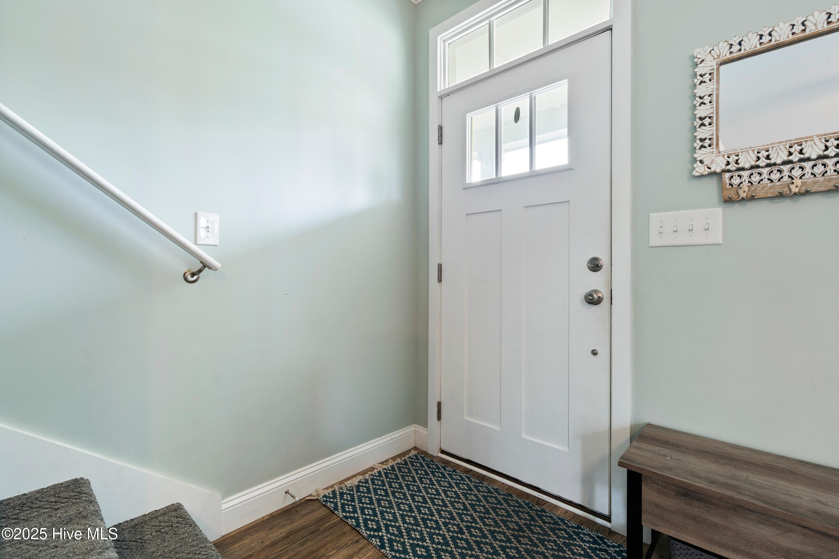 100567642 | Photo 17