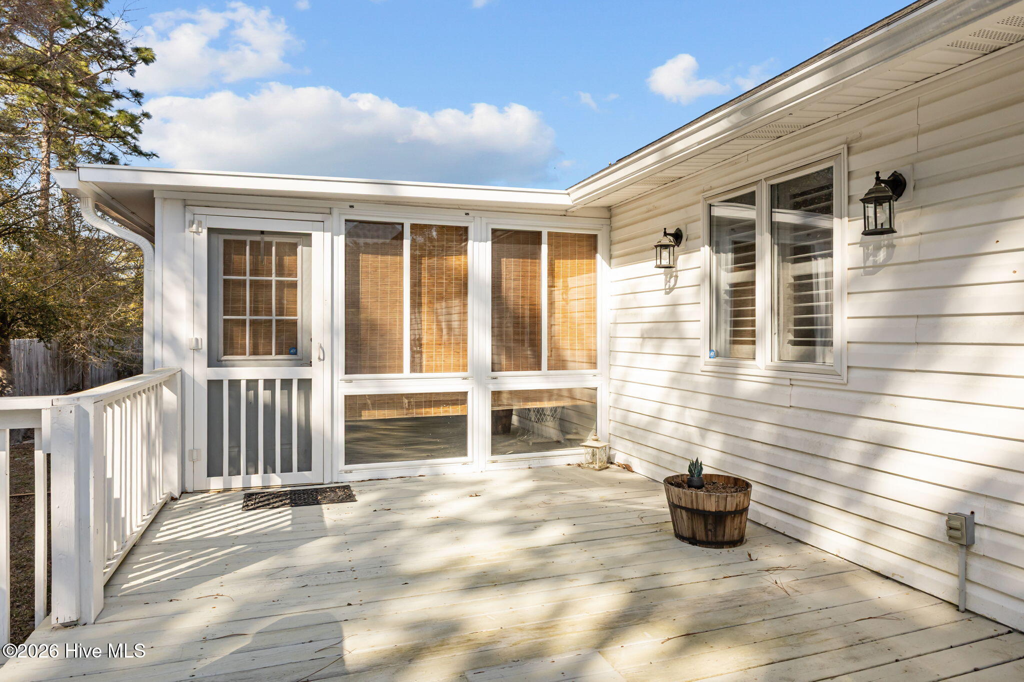 100564884 | Photo 37