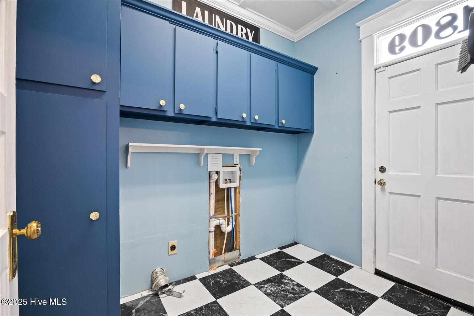 100529930 | Photo 15