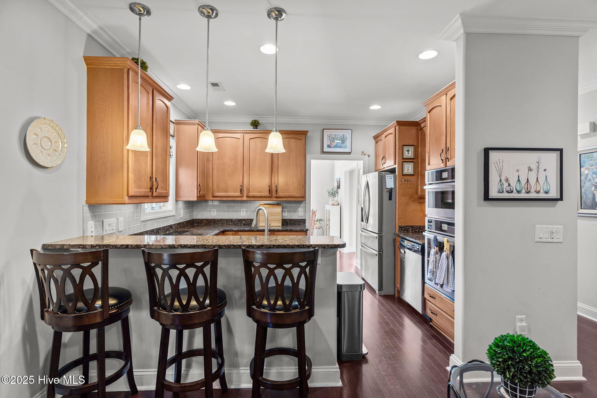 100538493 | Photo 14