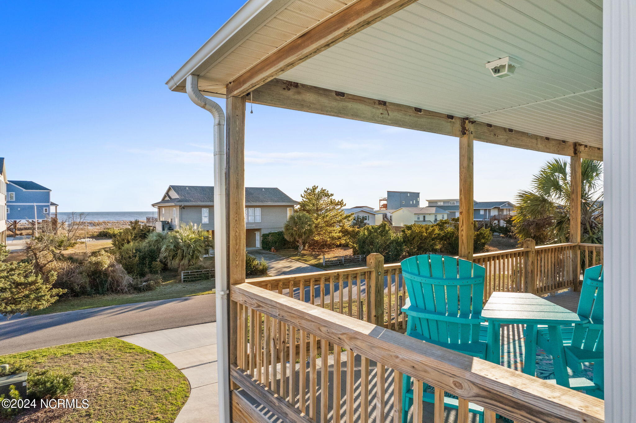 100566939 | Photo 31