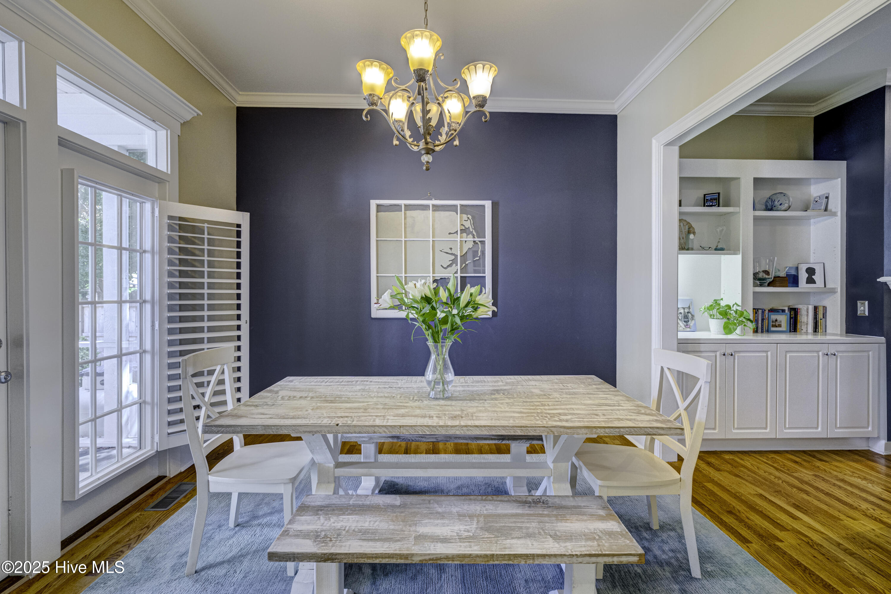 100535158 | Photo 27