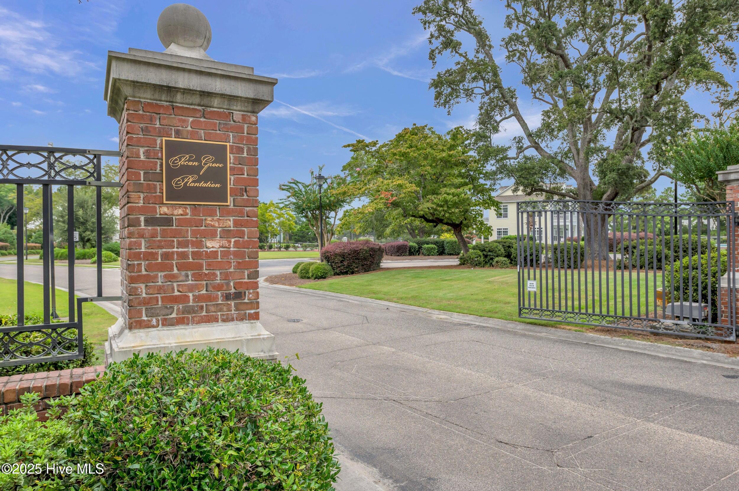 100529848 | Photo 75