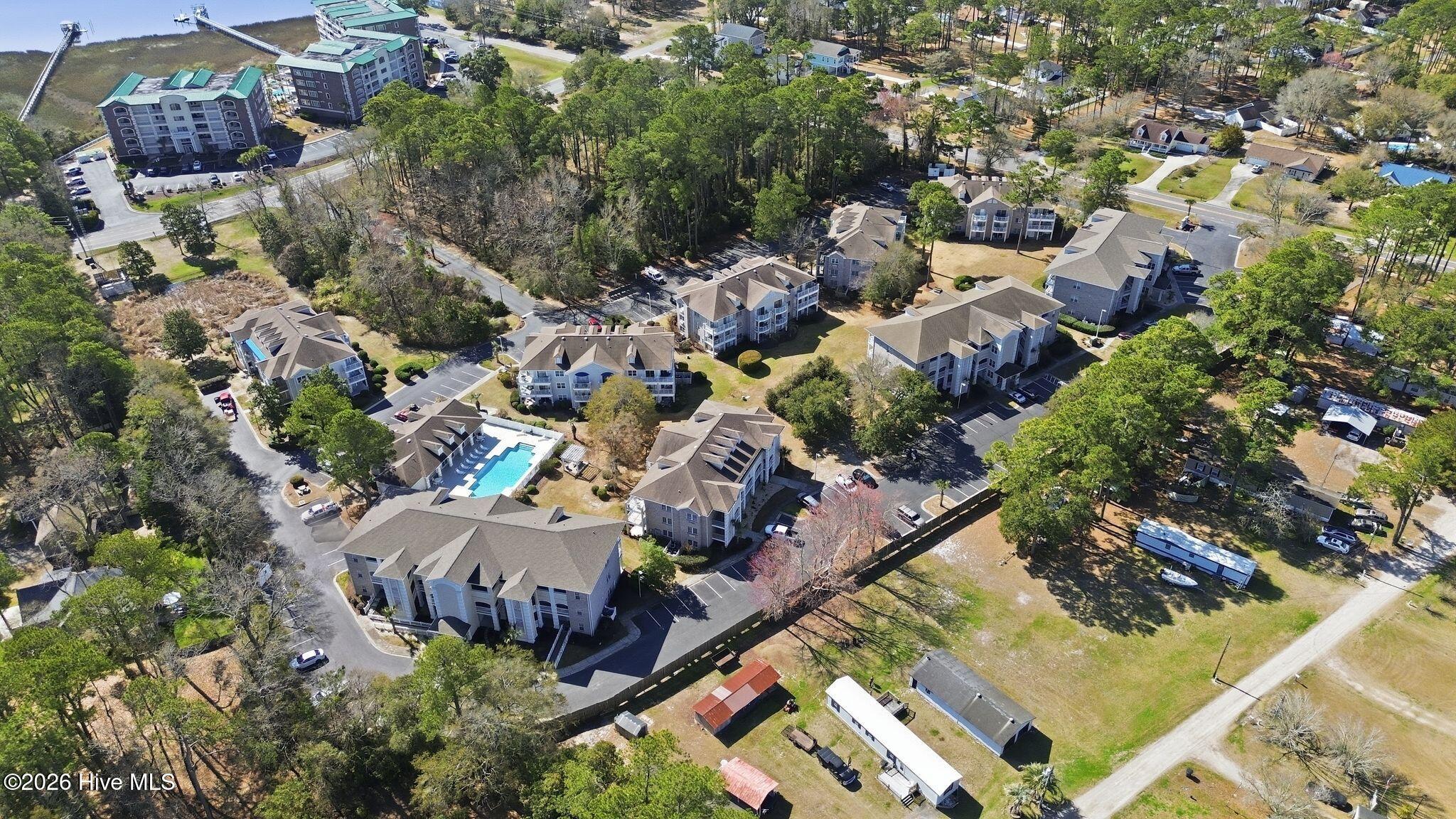 100564188 | Photo 37