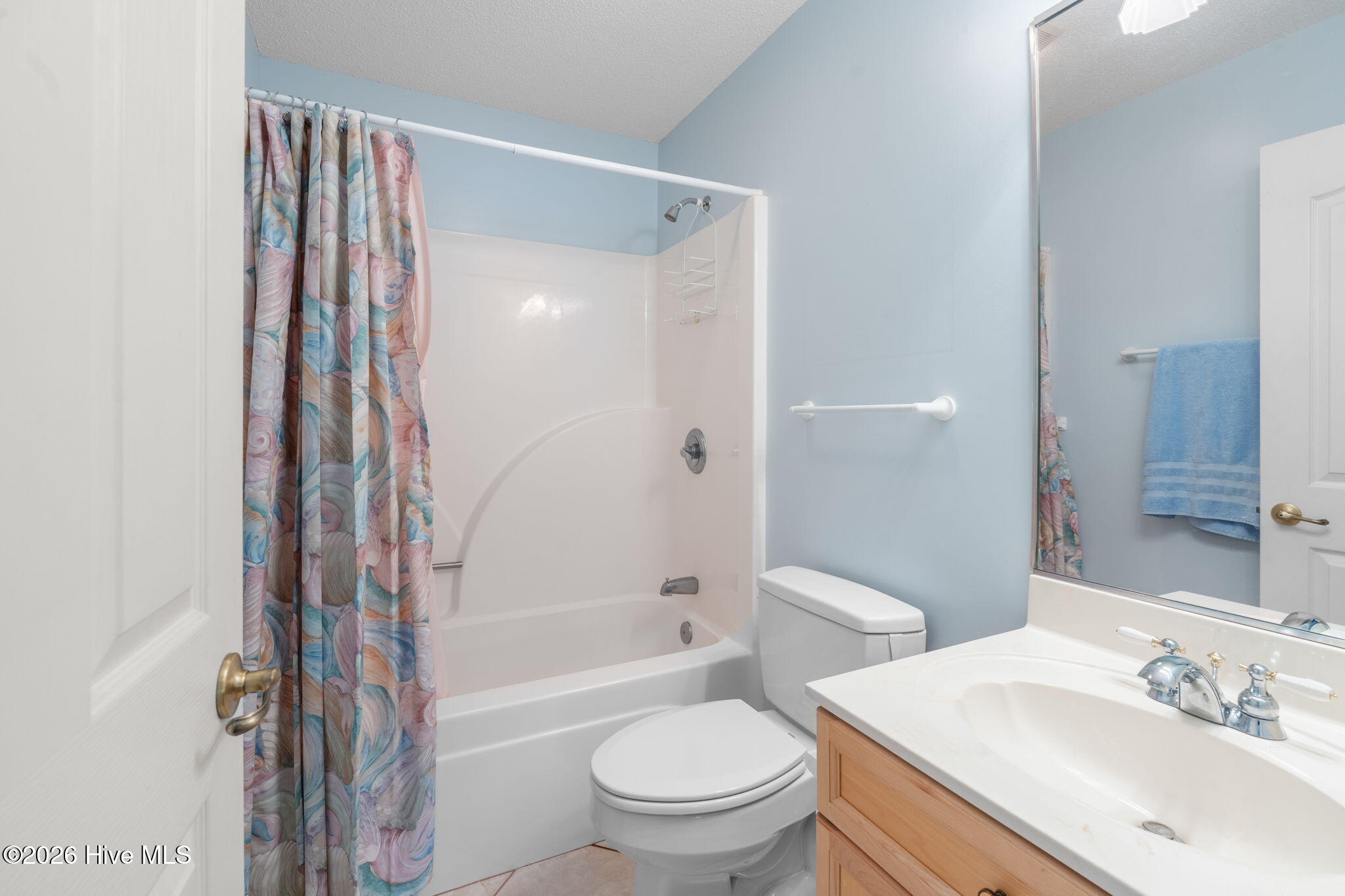 100567184 | Photo 33