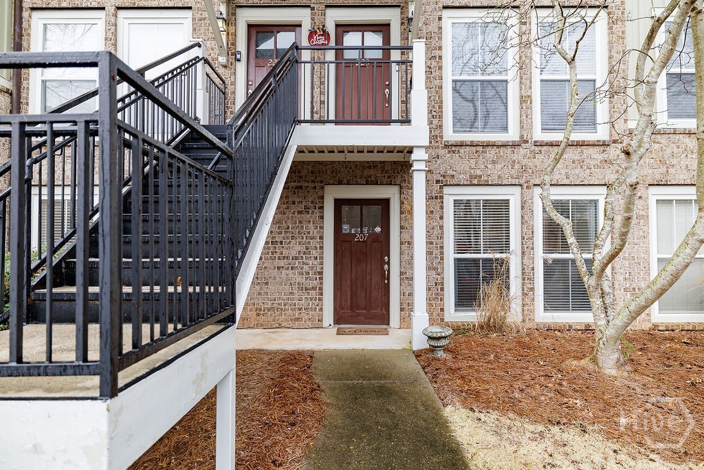 490 Barnett Shoals Road 207