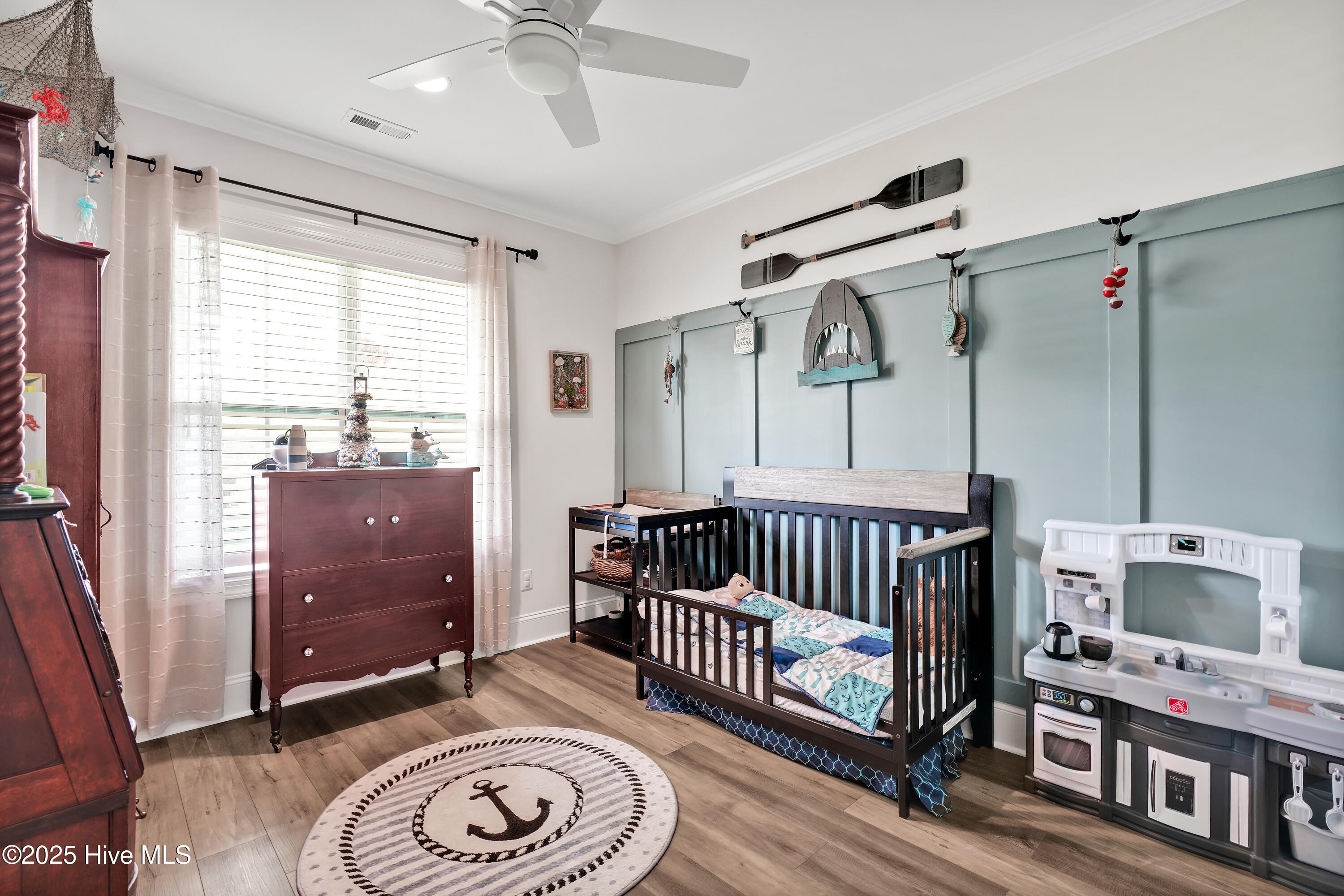 100508113 | Photo 23