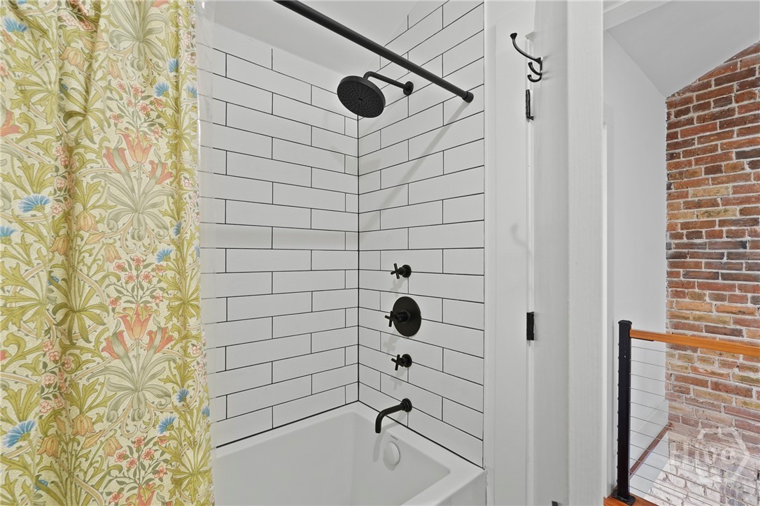 415 Whitaker Street, Savannah, GA, 31401