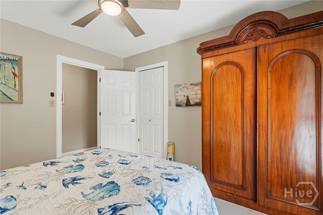 Guest bedroom #1
