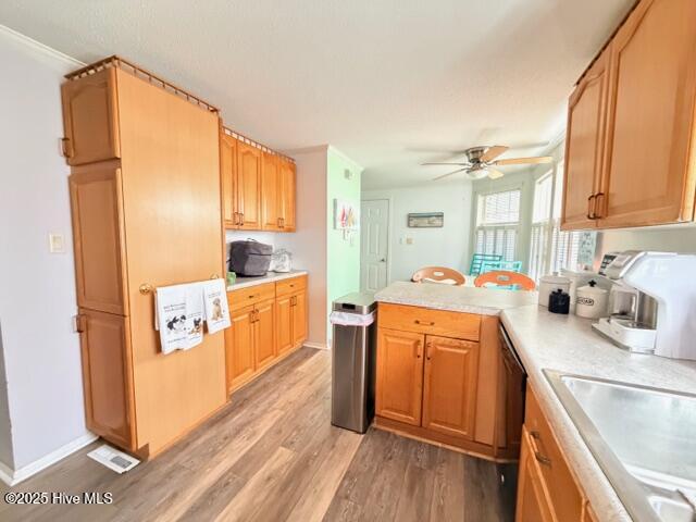 100546387 | Photo 46