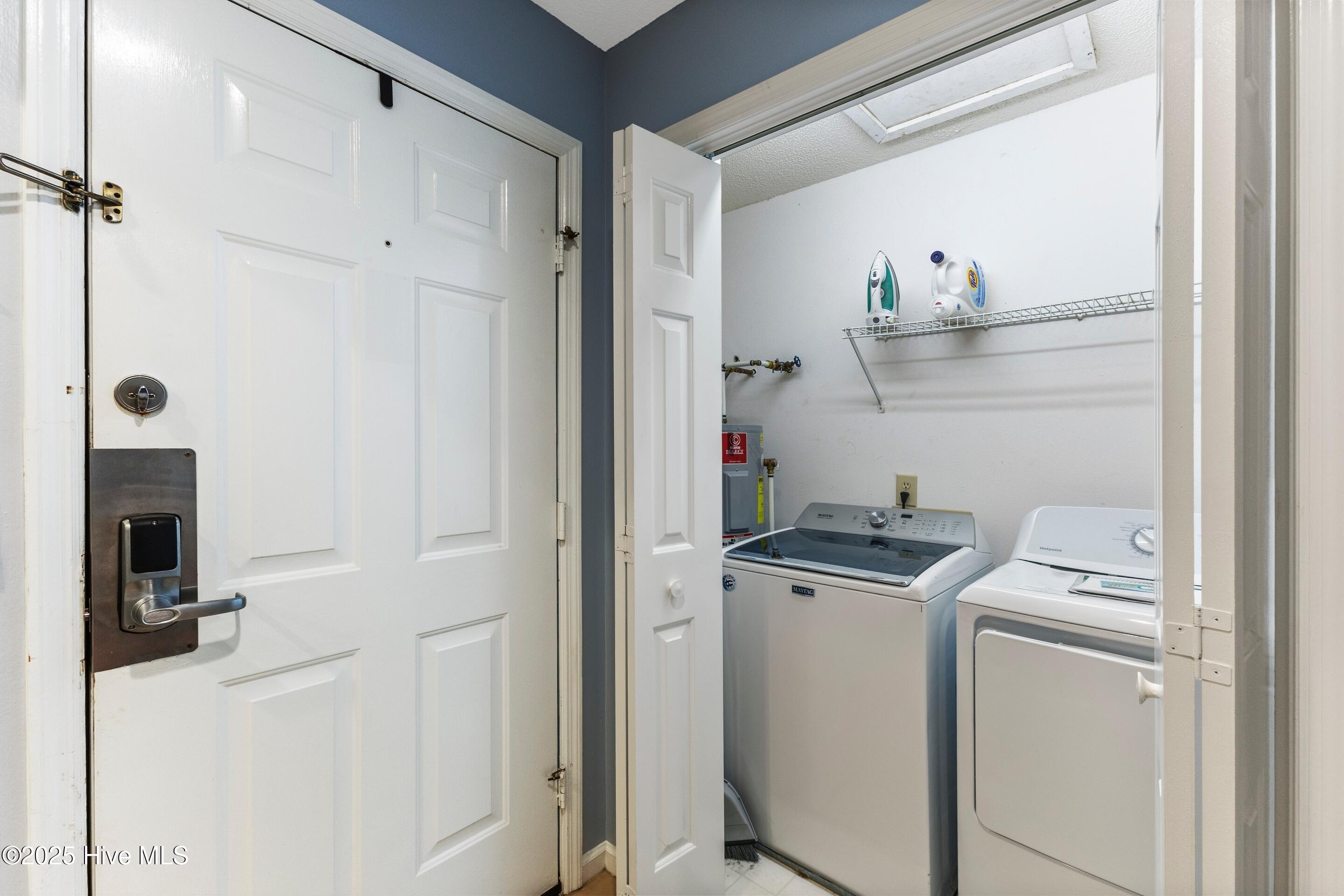 100531128 | Photo 20