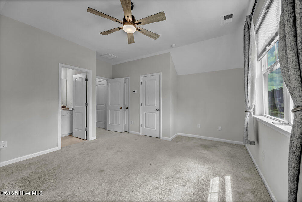 100517881 | Photo 21