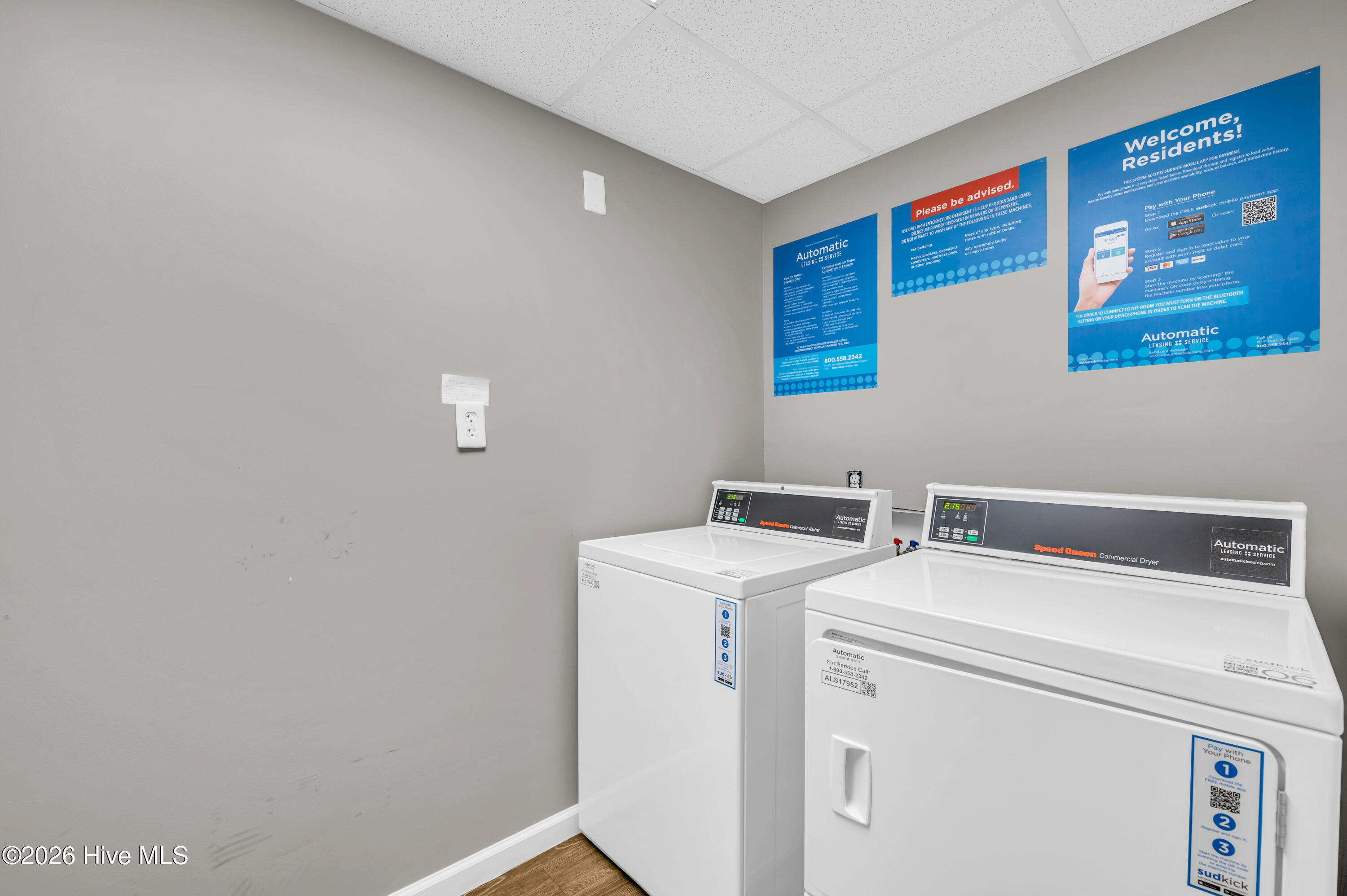 100555401 | Photo 20