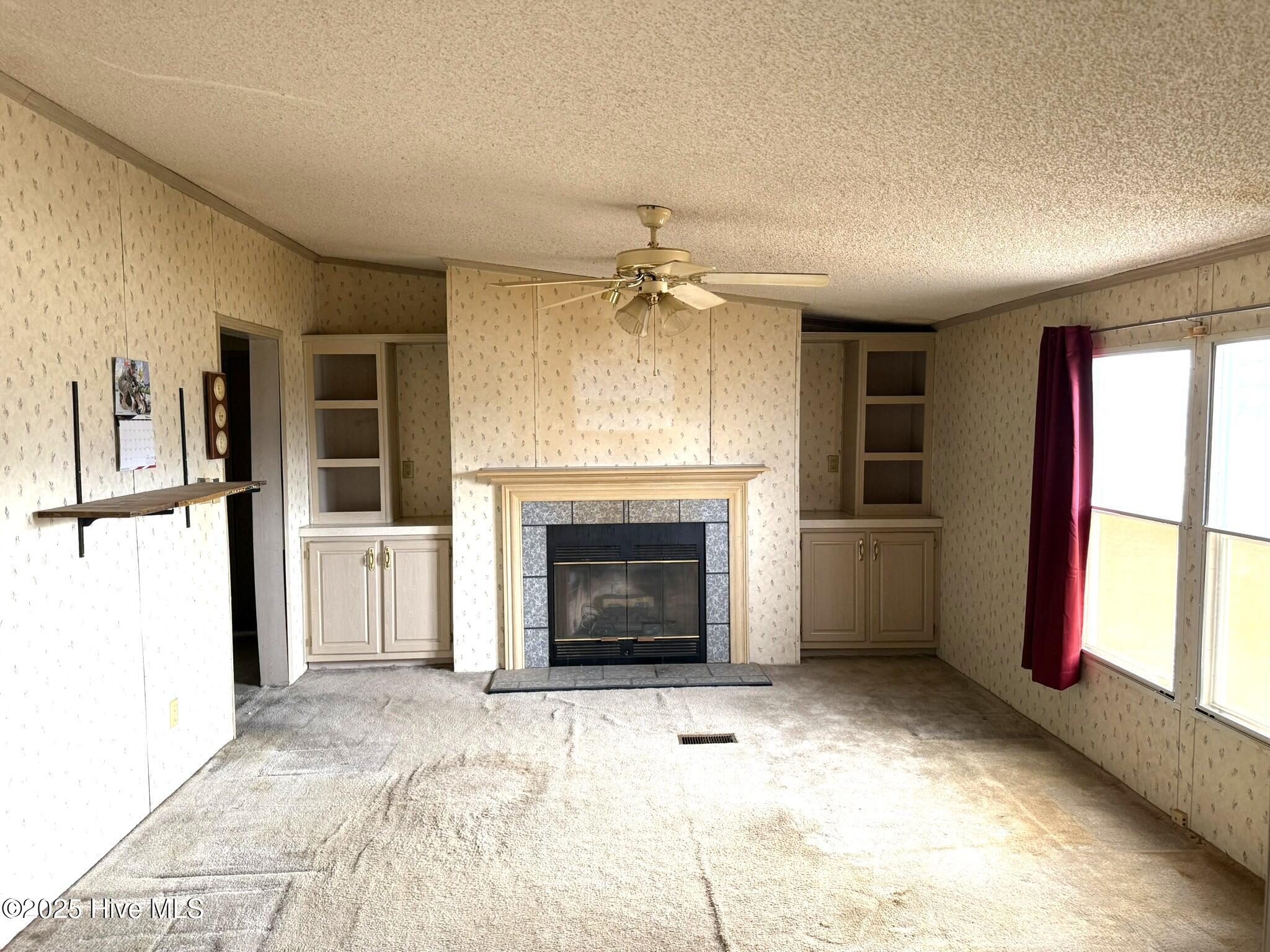 100543819 | Photo 19