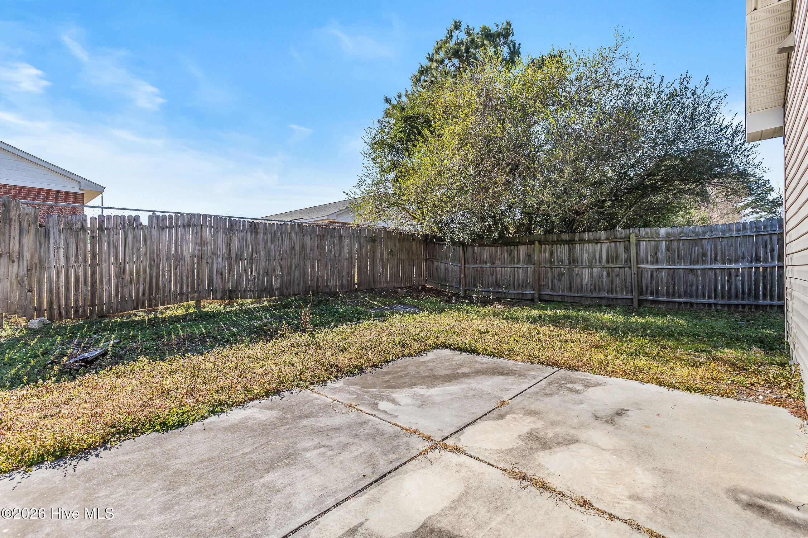 100551907 | Photo 22