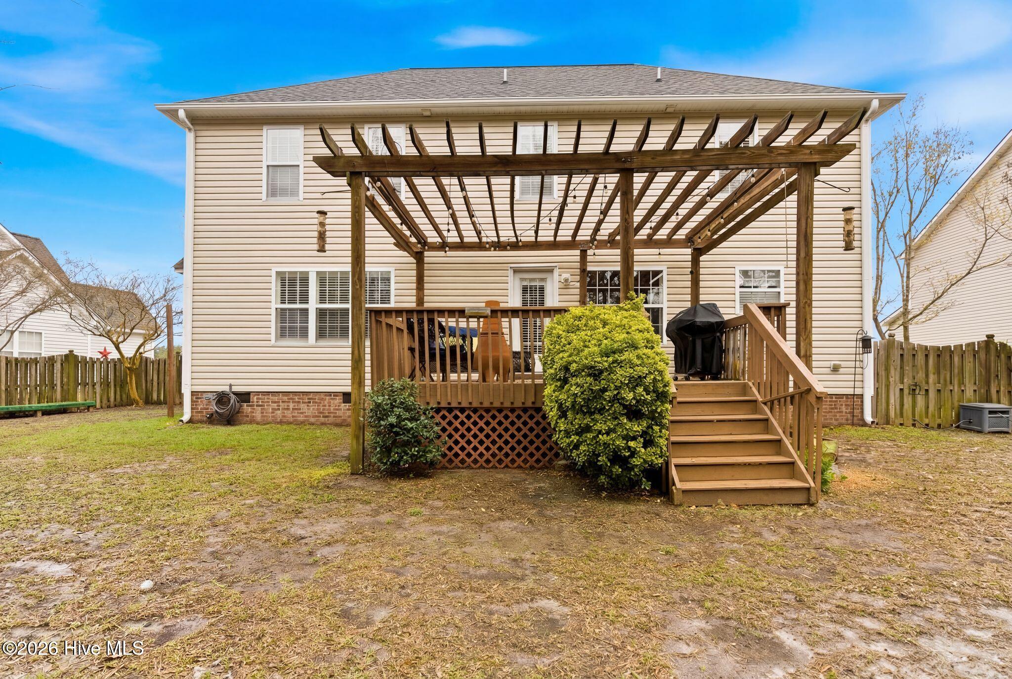 100561216 | Photo 34