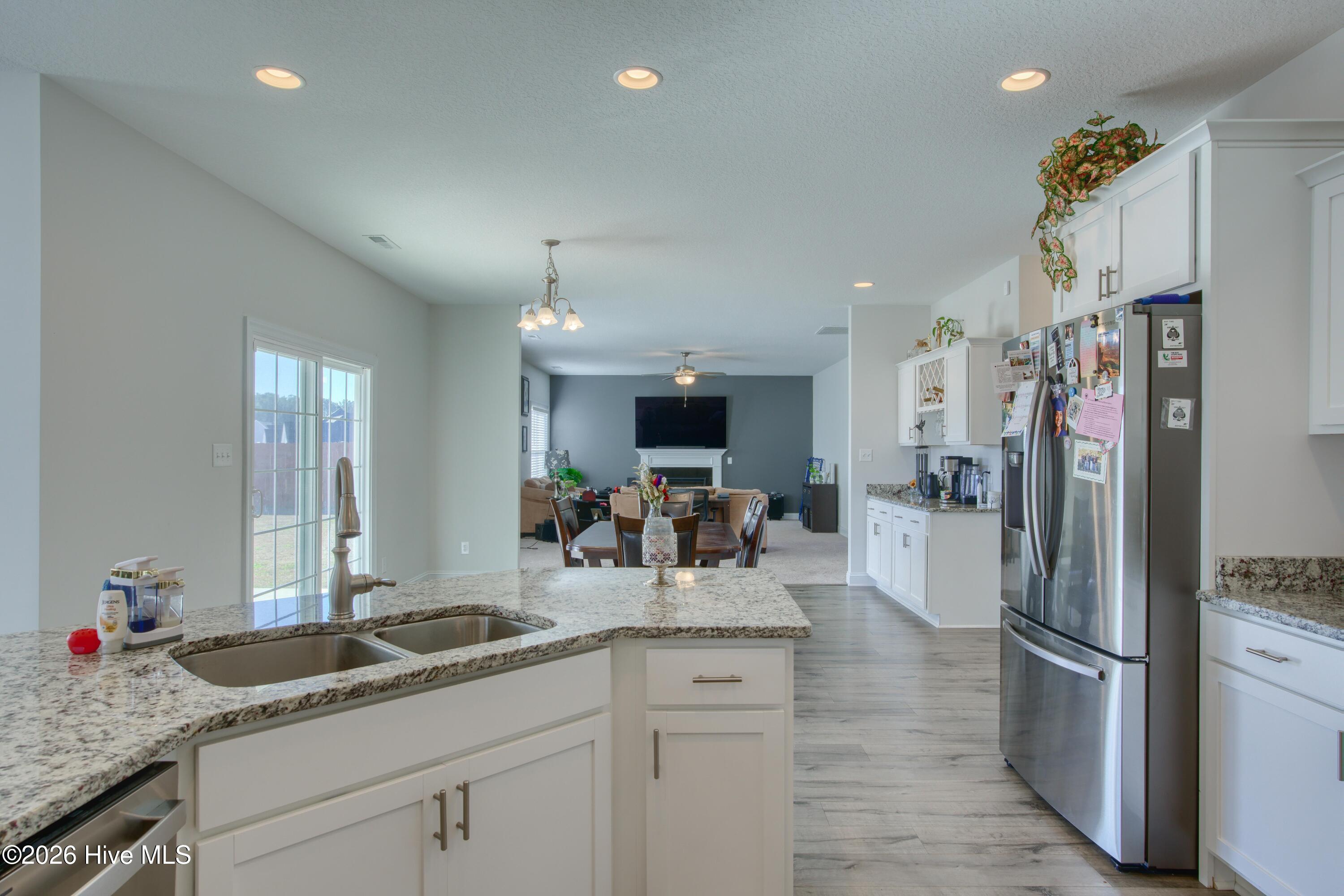 100549556 | Photo 10