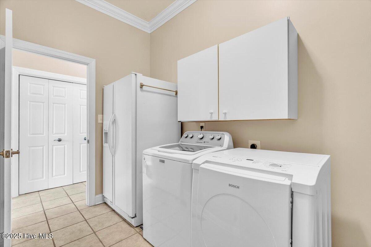 100534566 | Photo 25