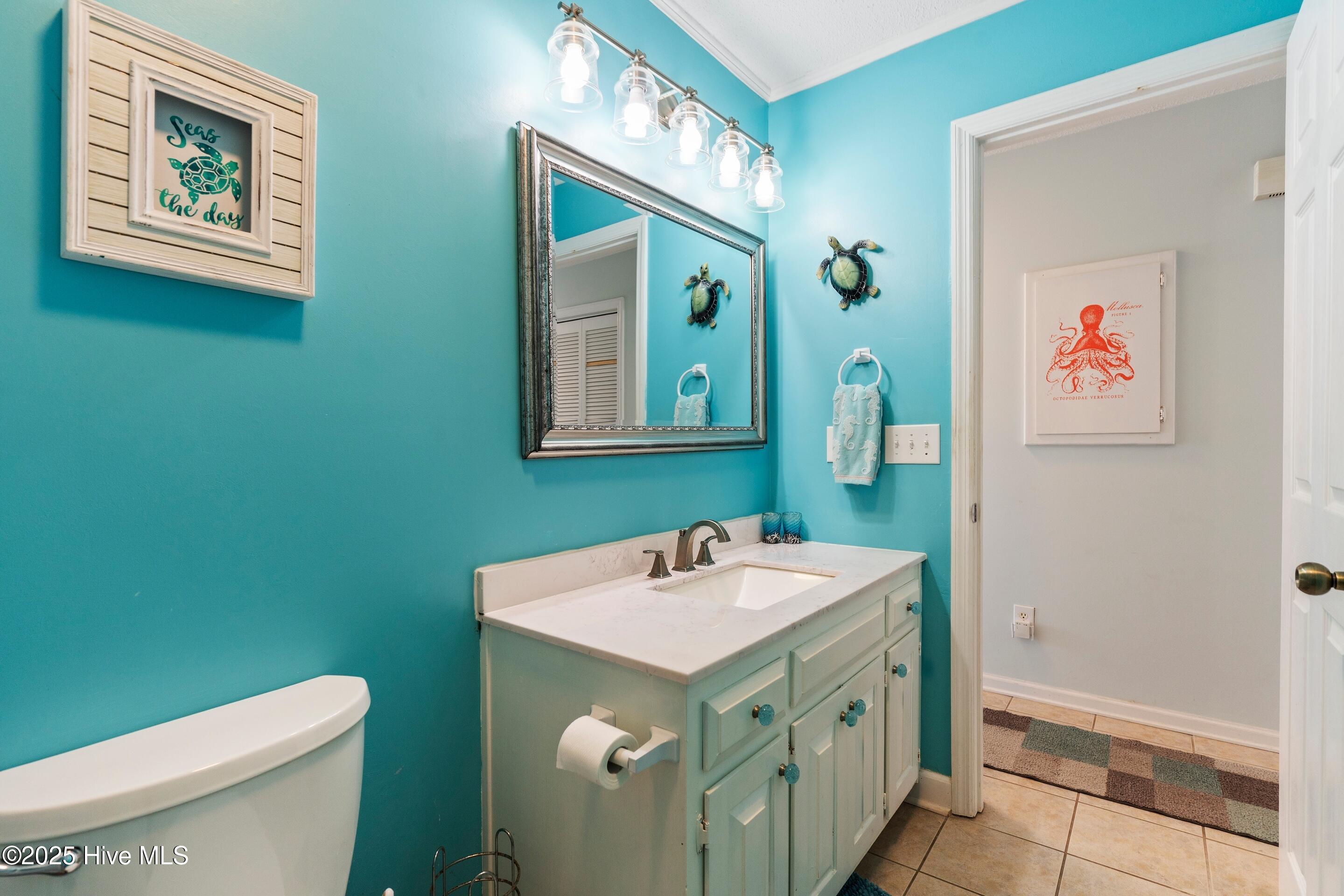 100514835 | Photo 23