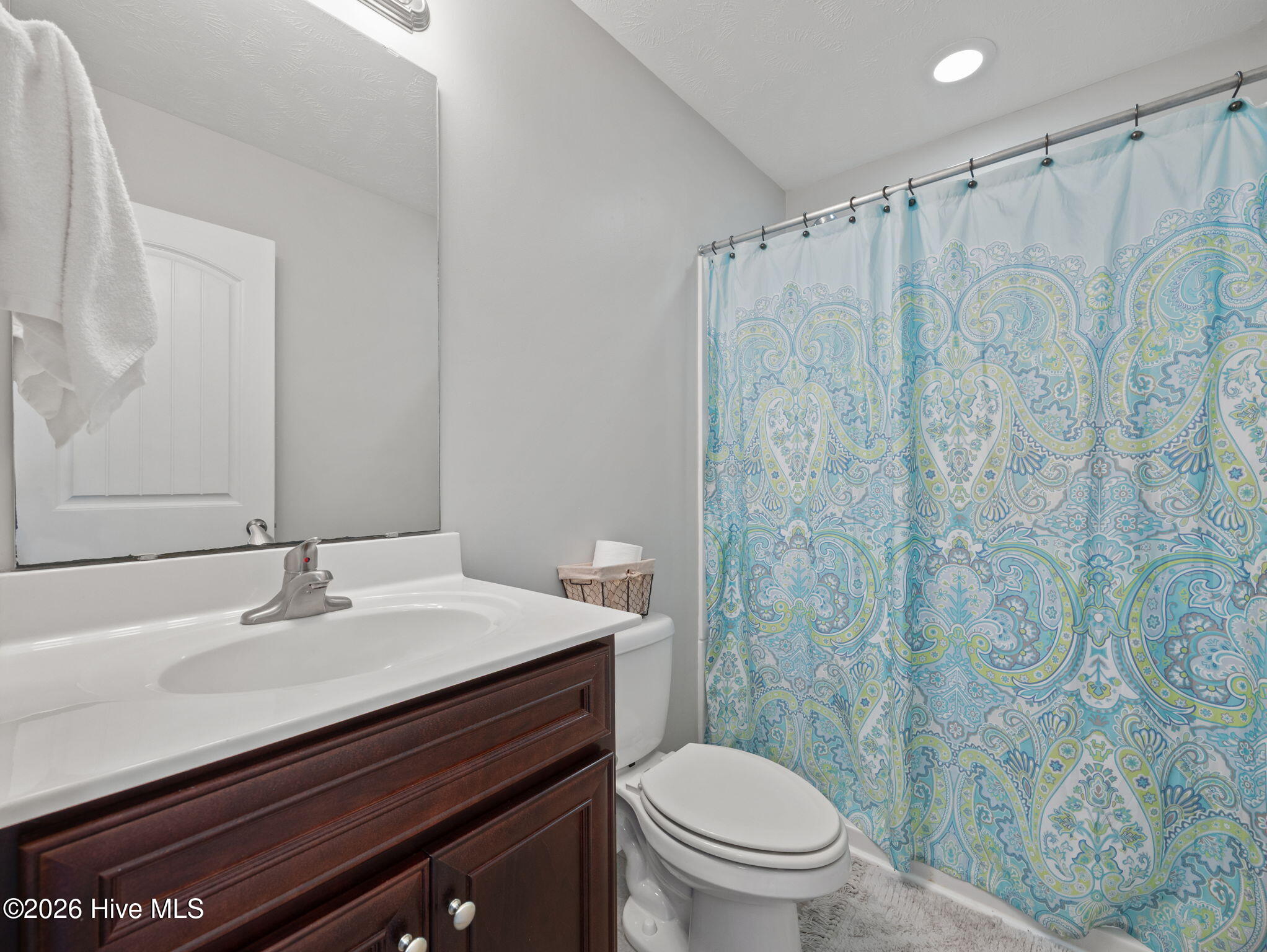 100566701 | Photo 26