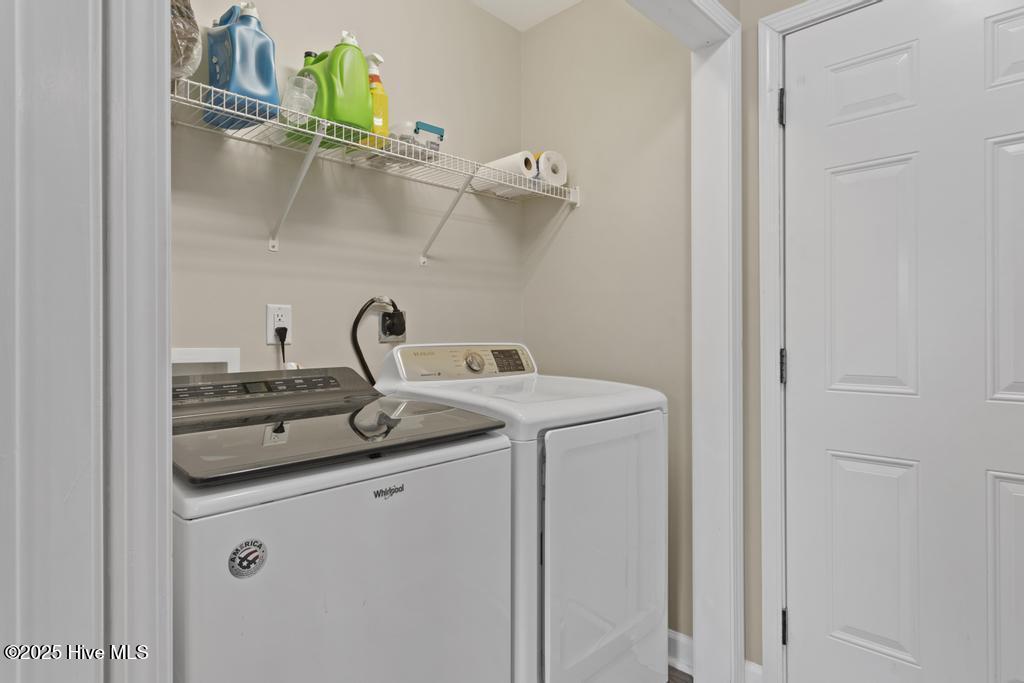 100539489 | Photo 11