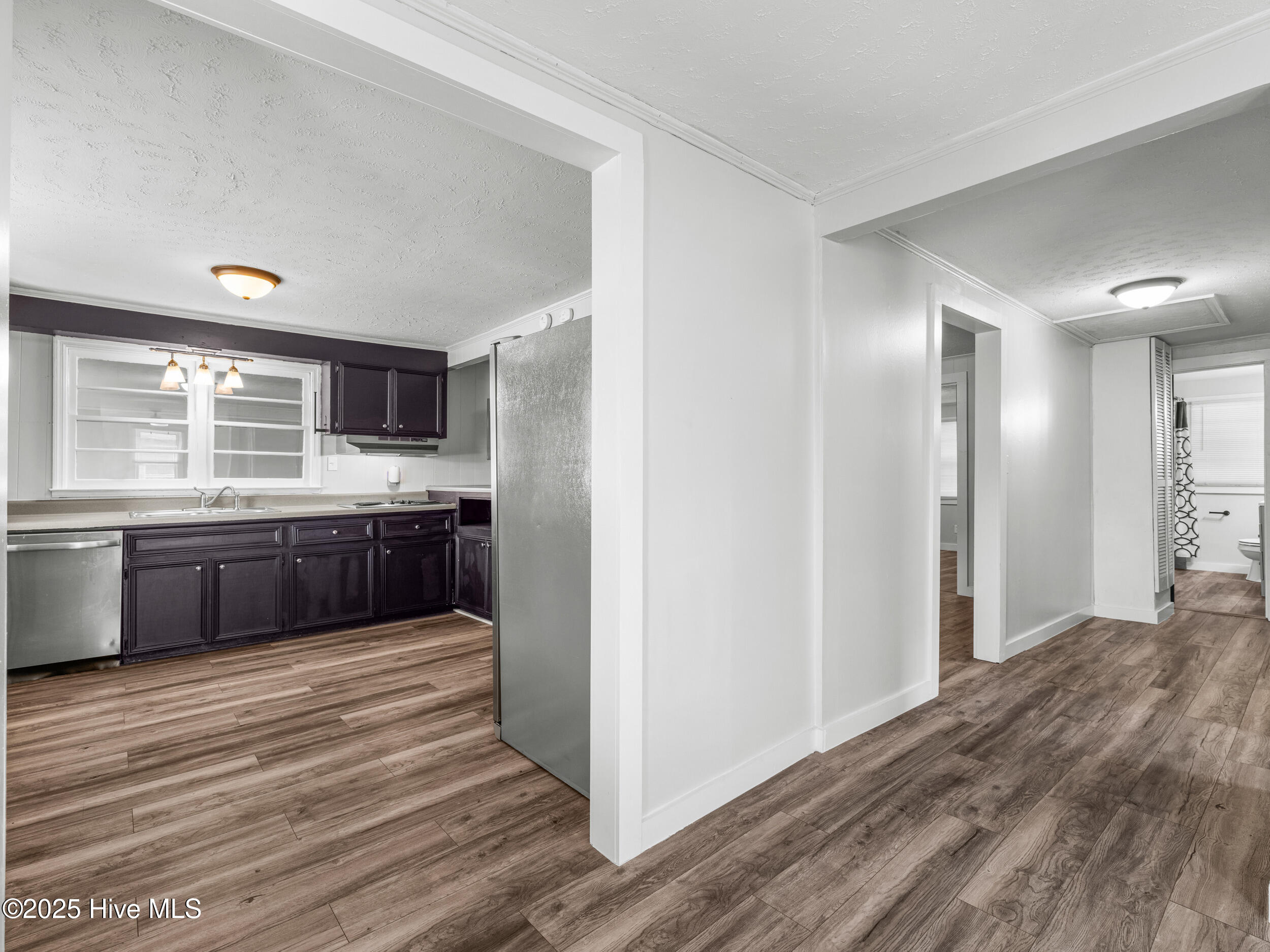 100529453 | Photo 10