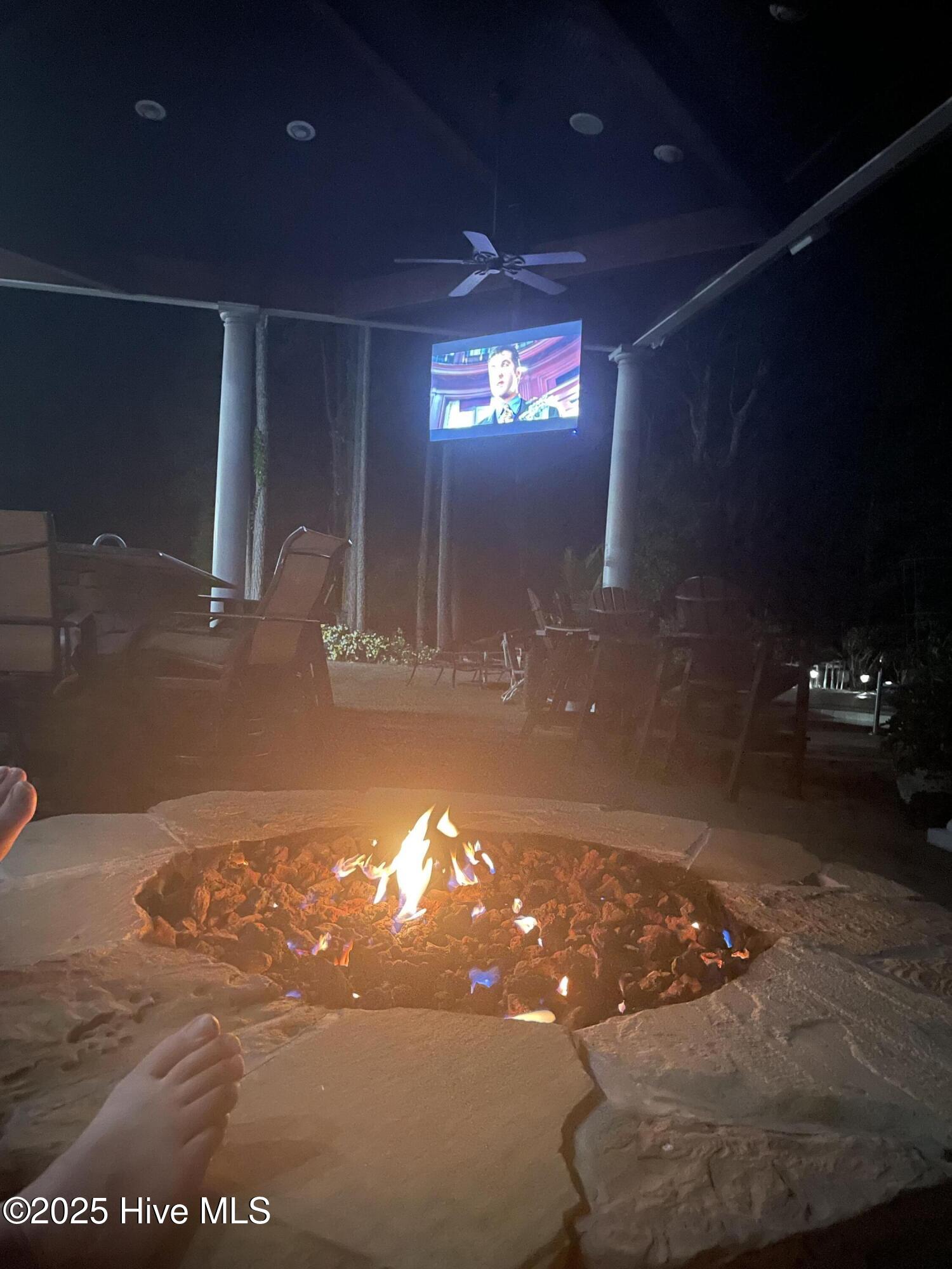 100514130 | Photo 131