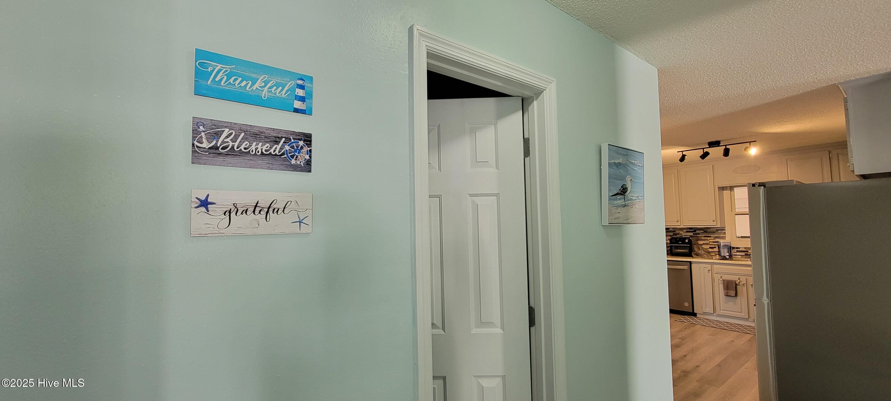 100538721 | Photo 25