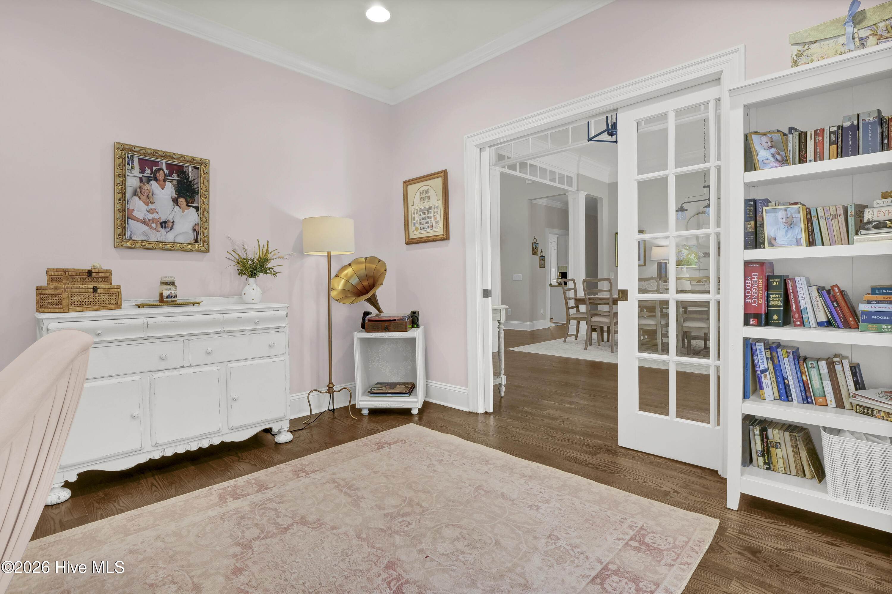 100563918 | Photo 10