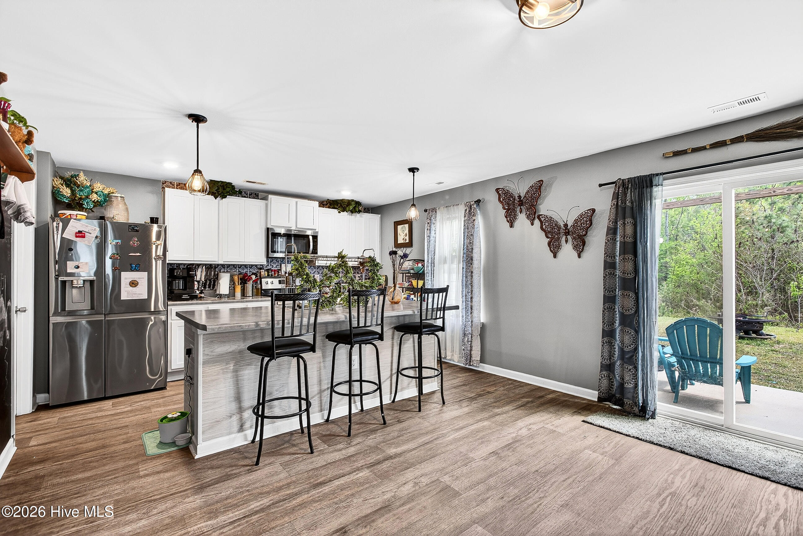 100566530 | Photo 36