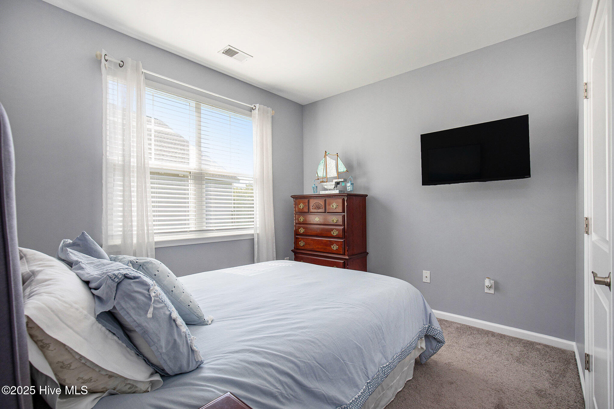 100529053 | Photo 25