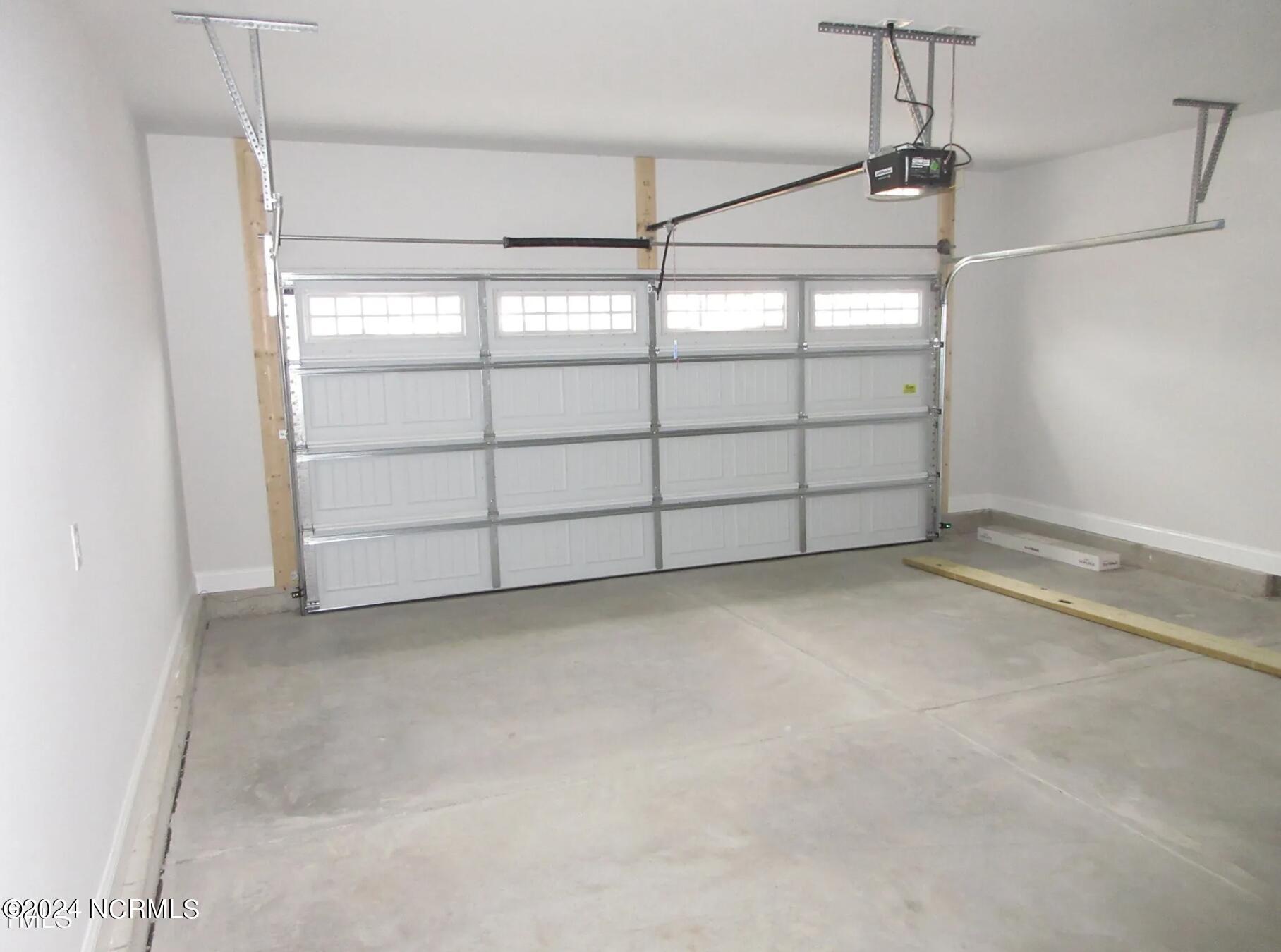 100421670 | Photo 29