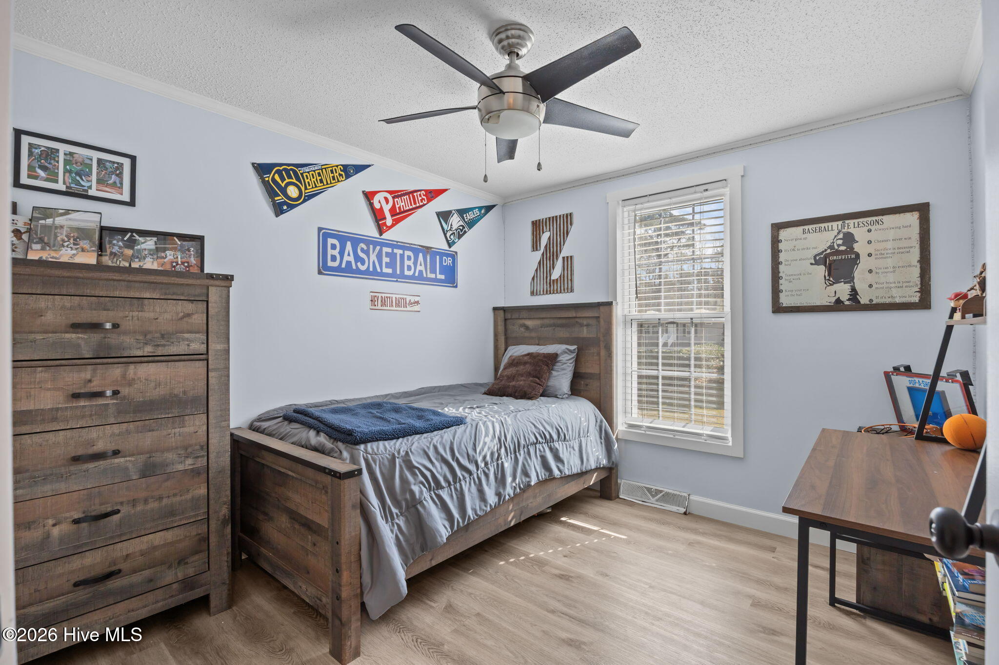 100560111 | Photo 29