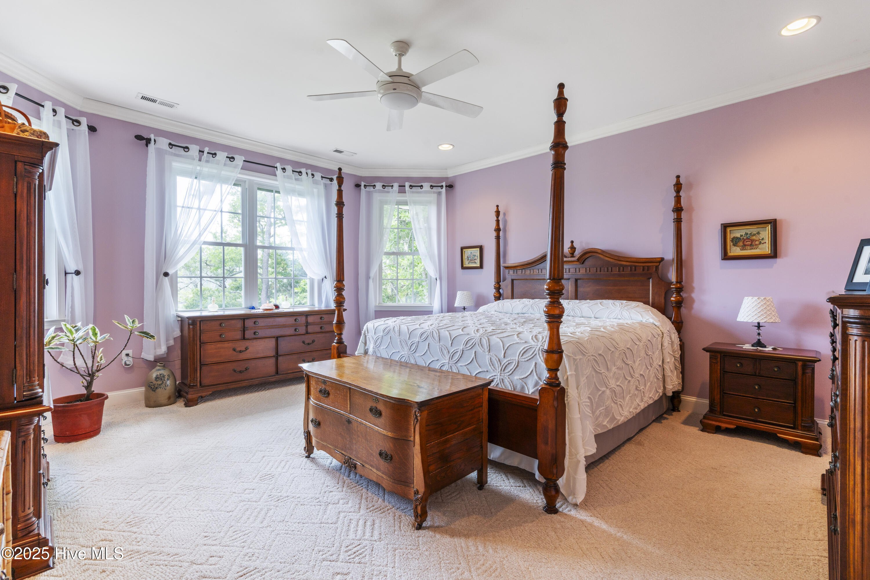 100511764 | Photo 25