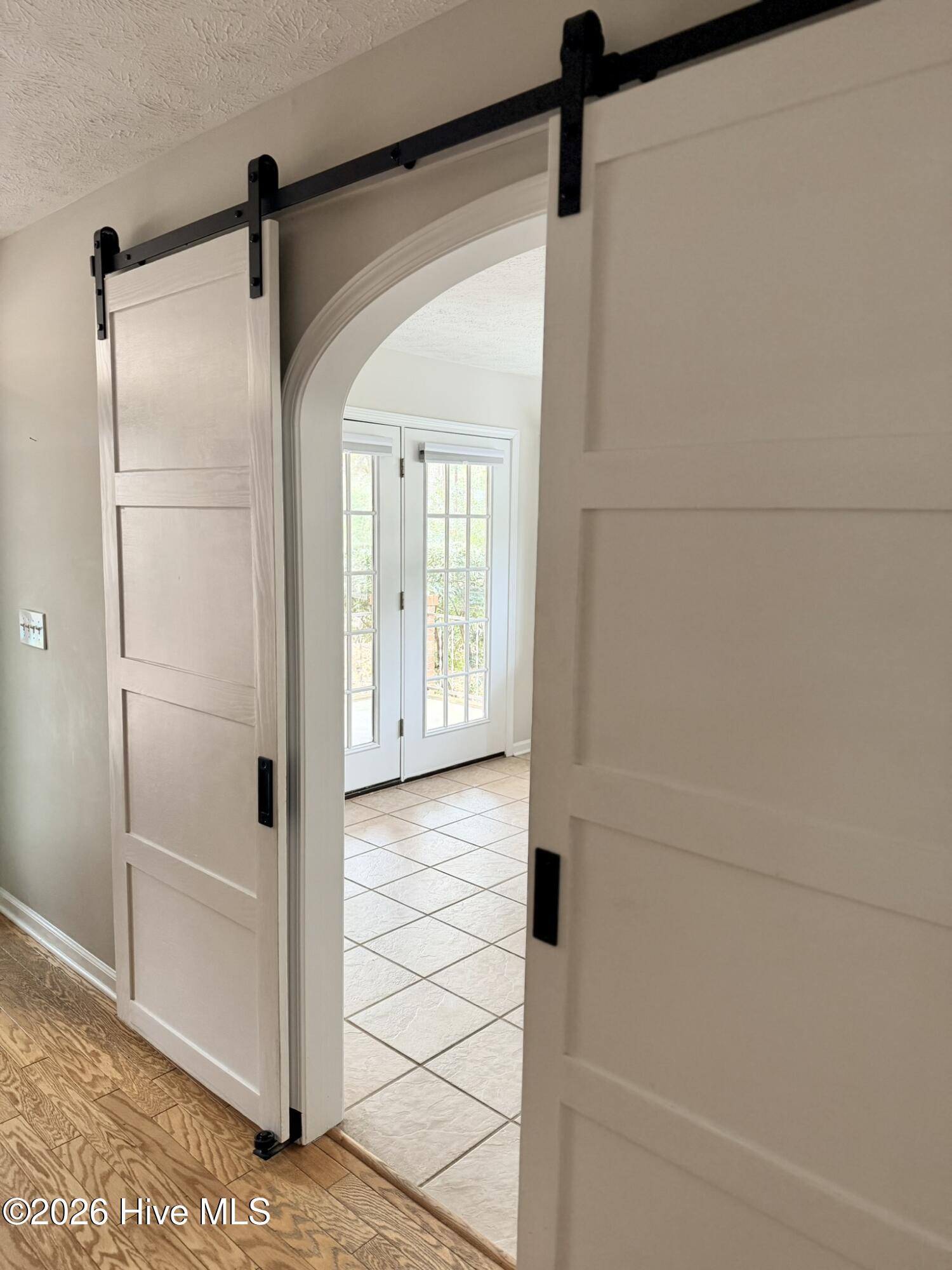 100552309 | Photo 14