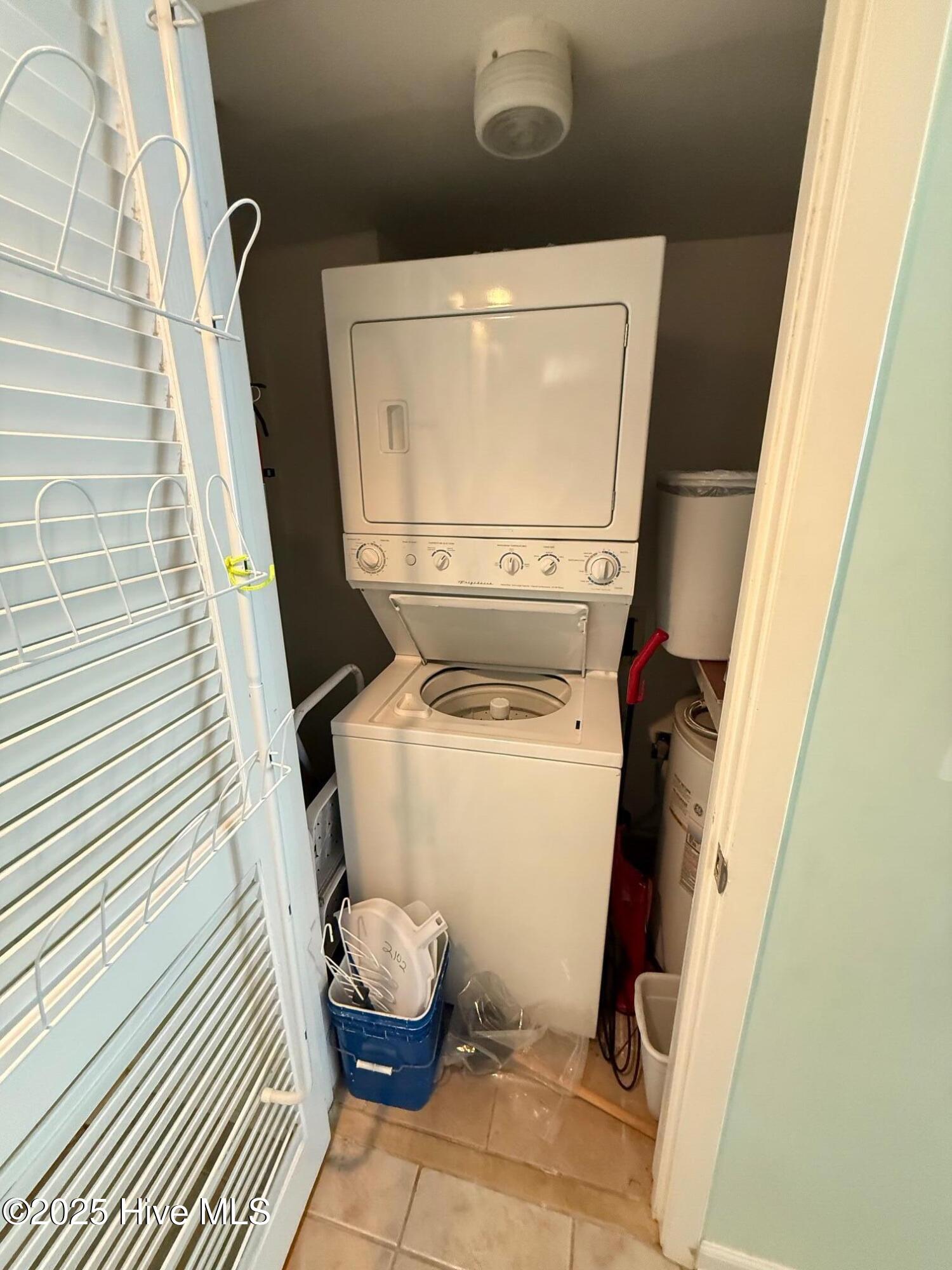 100501341 | Photo 17