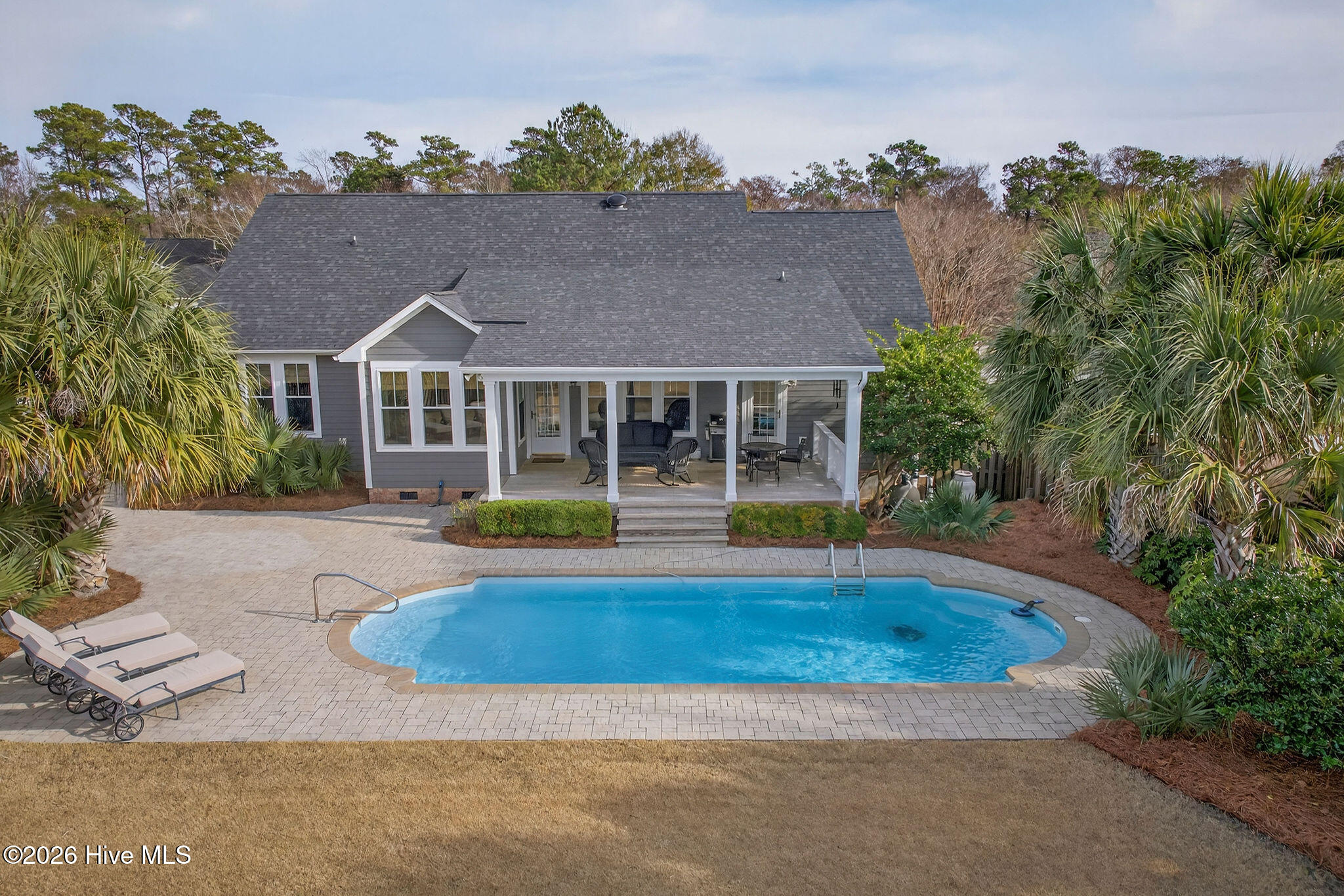 100551466 | Photo 57