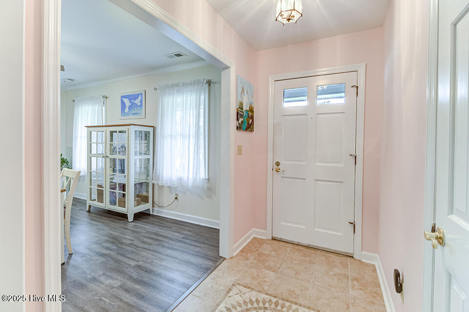 100531257 | Photo 13