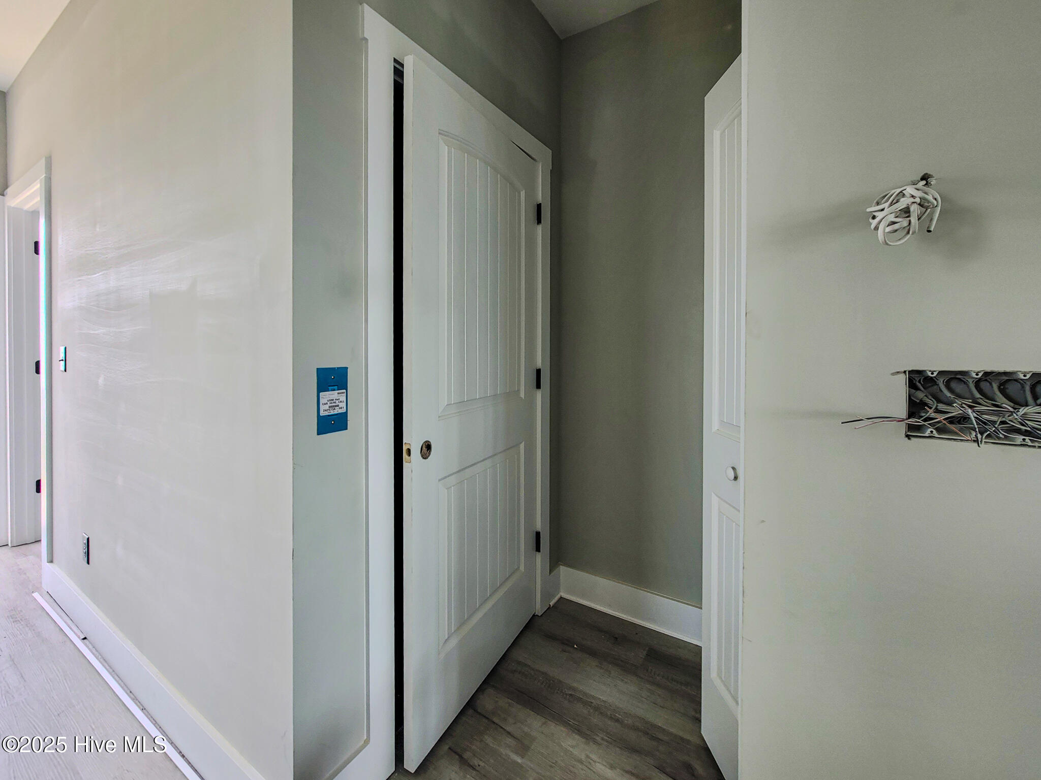 100500382 | Photo 11