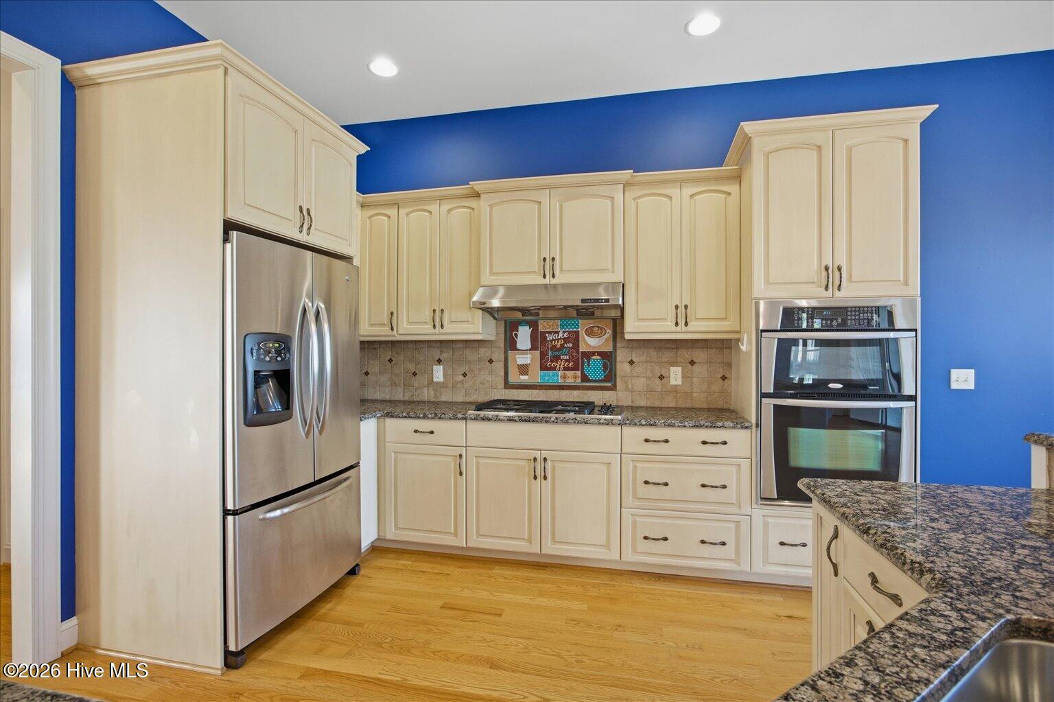 100557521 | Photo 17