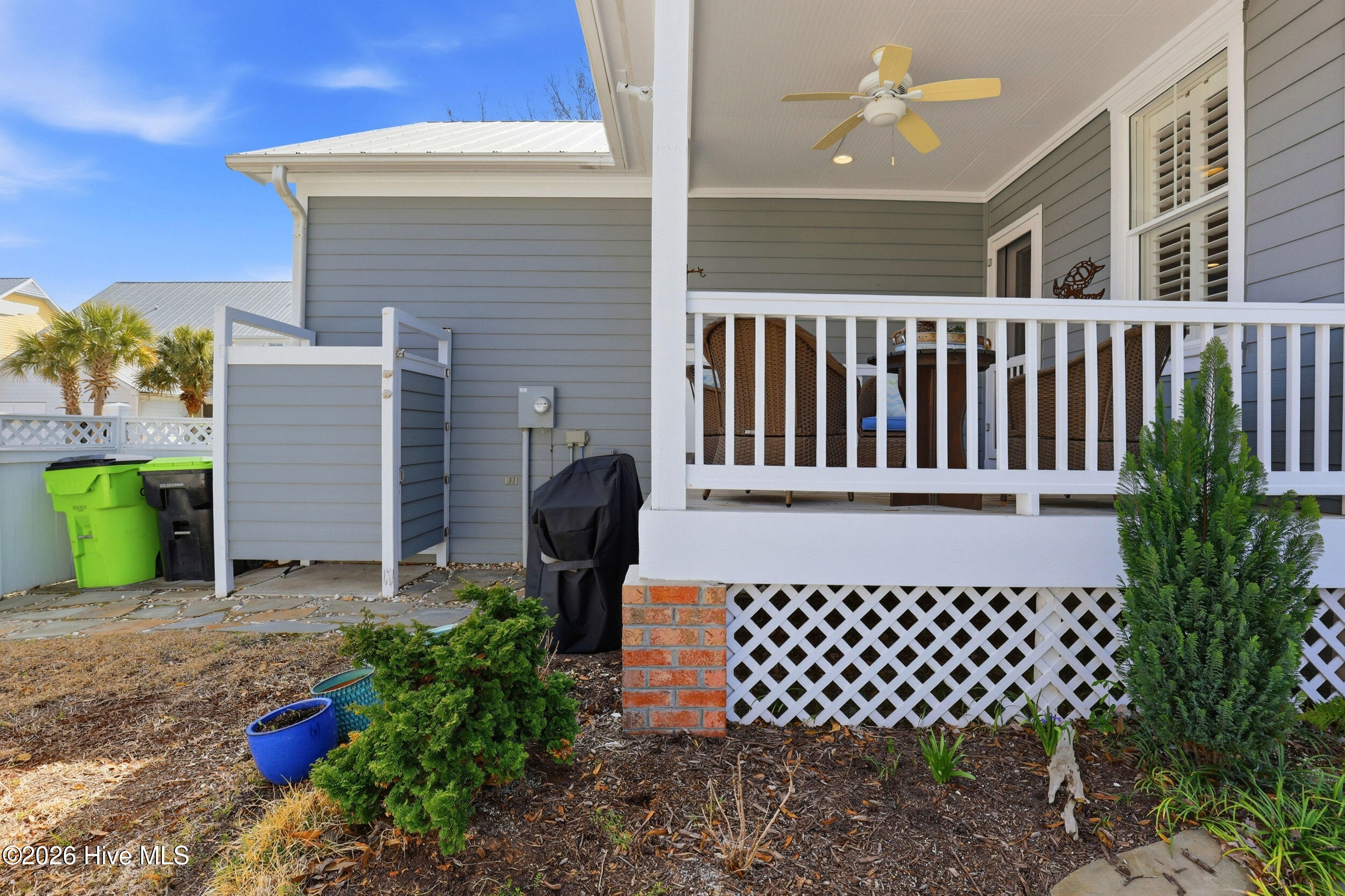 100559710 | Photo 52