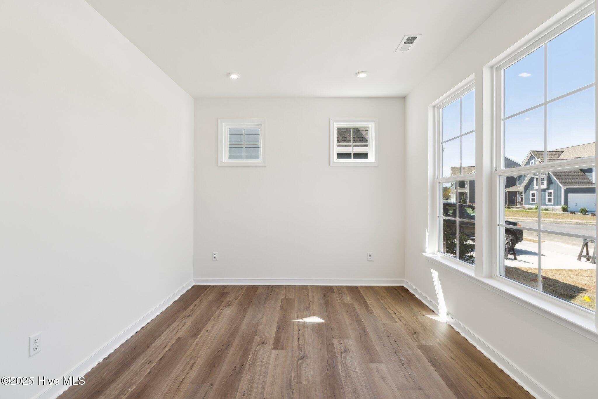 3- HHHunt Homes Franklin Flex Room