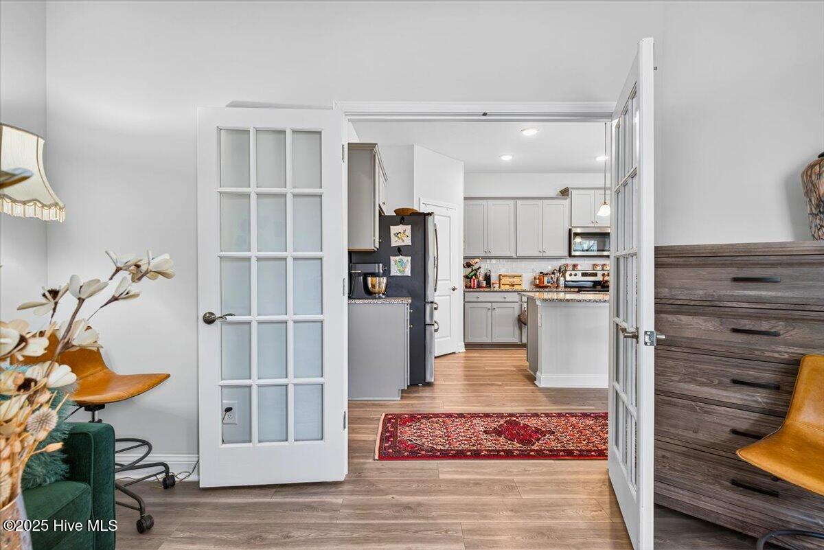 100532427 | Photo 26