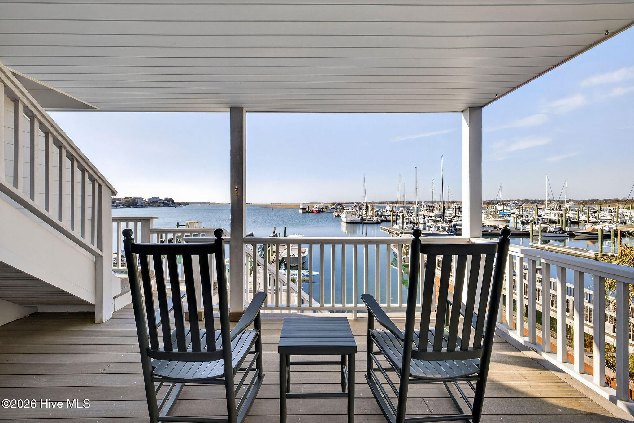 100547767 | Photo 19