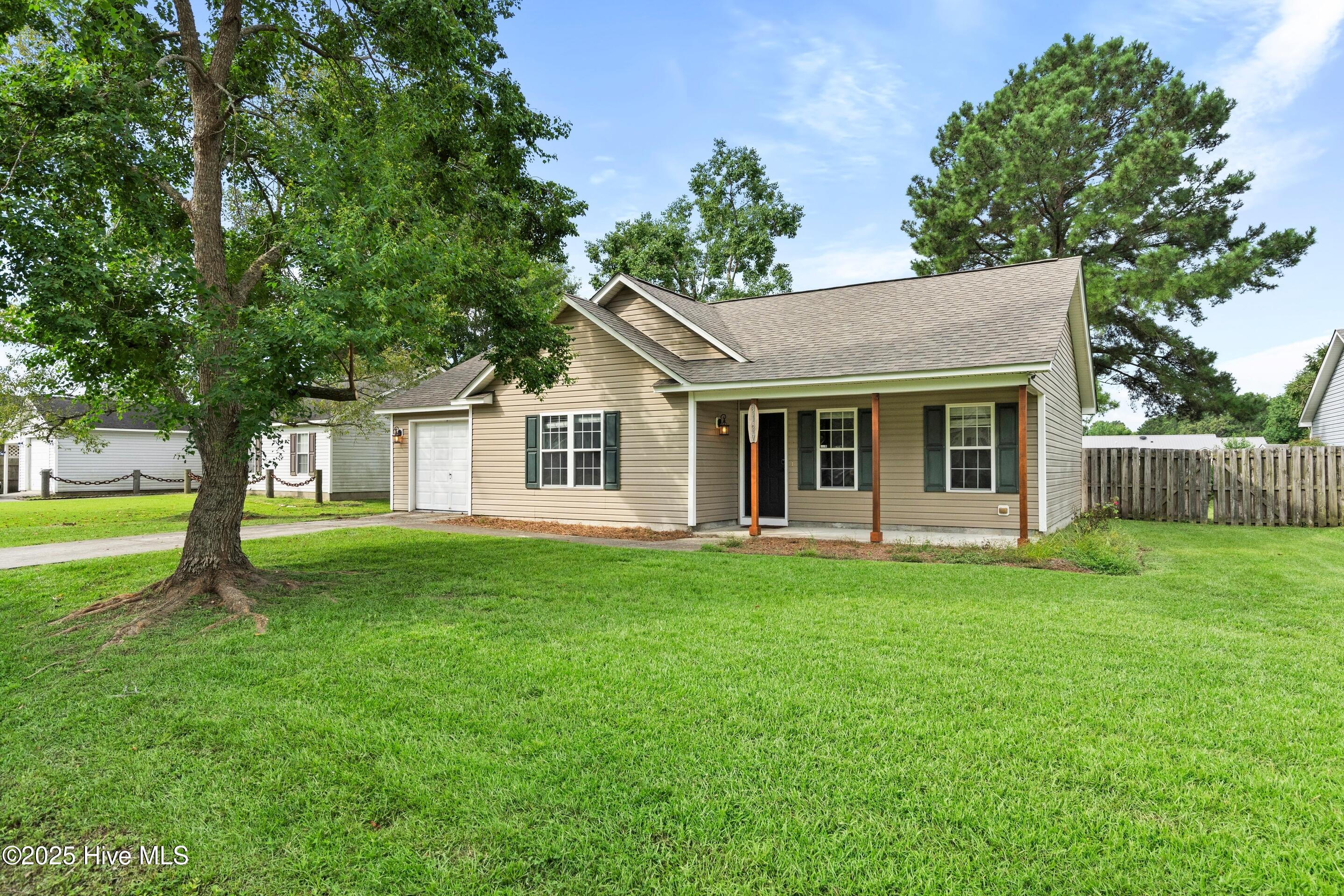 3127 Memory Lane, Castle Hayne, NC 28429 – photo 3: front