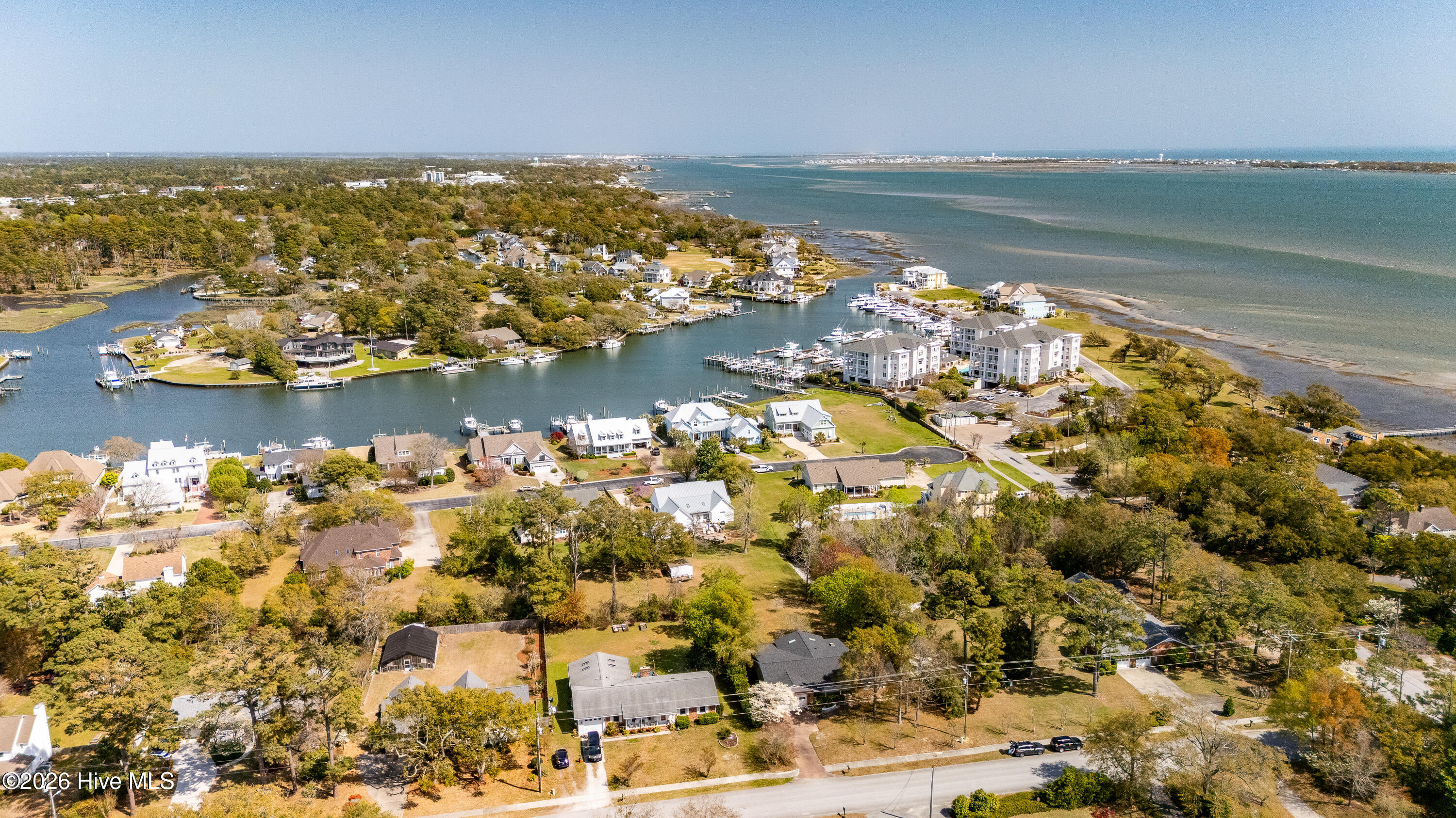 215 Harbor Drive,Morehead City