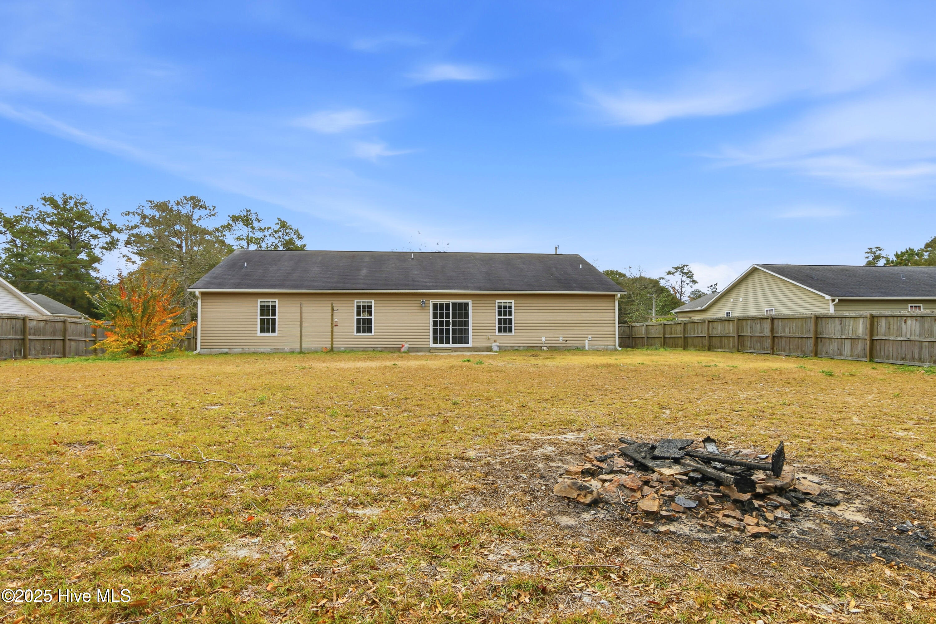 100531186 | Photo 36