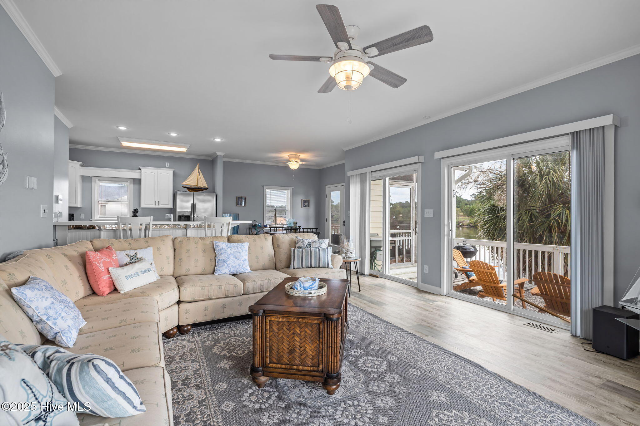 850 Sea Gate Drive,Newport